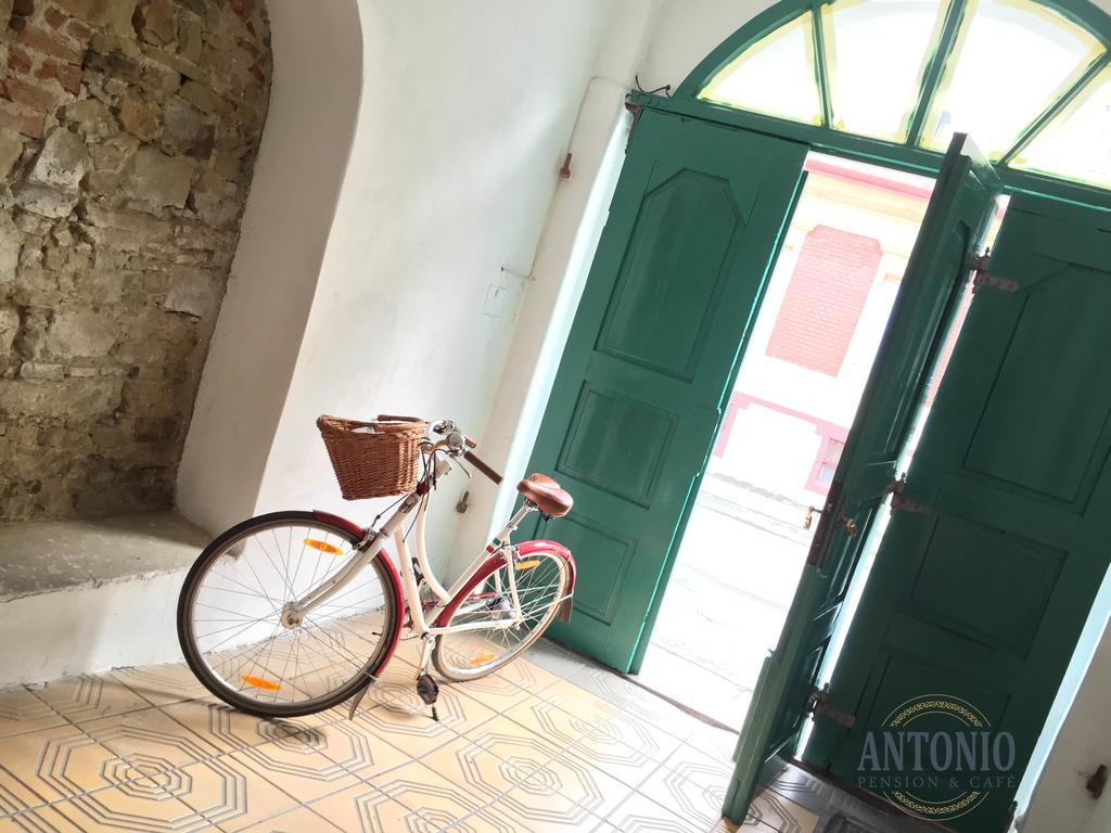 Antonio Old Town Residence 普雷绍夫 外观 照片